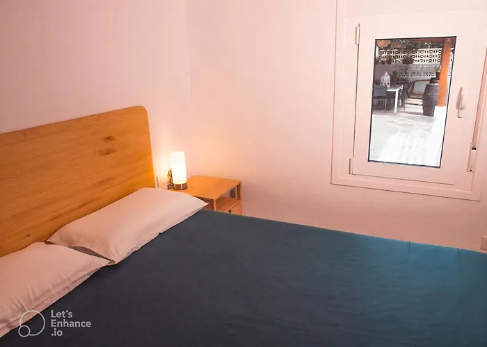 Casa Con Jardin Para Familias Y Grupos